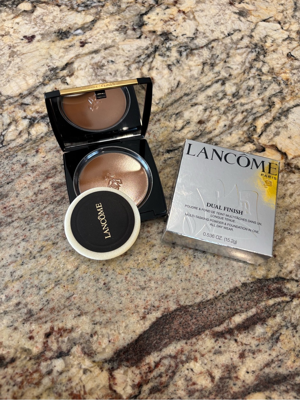 Lancôme Dual Finish Powder & Foundation – Suede 520 NIB